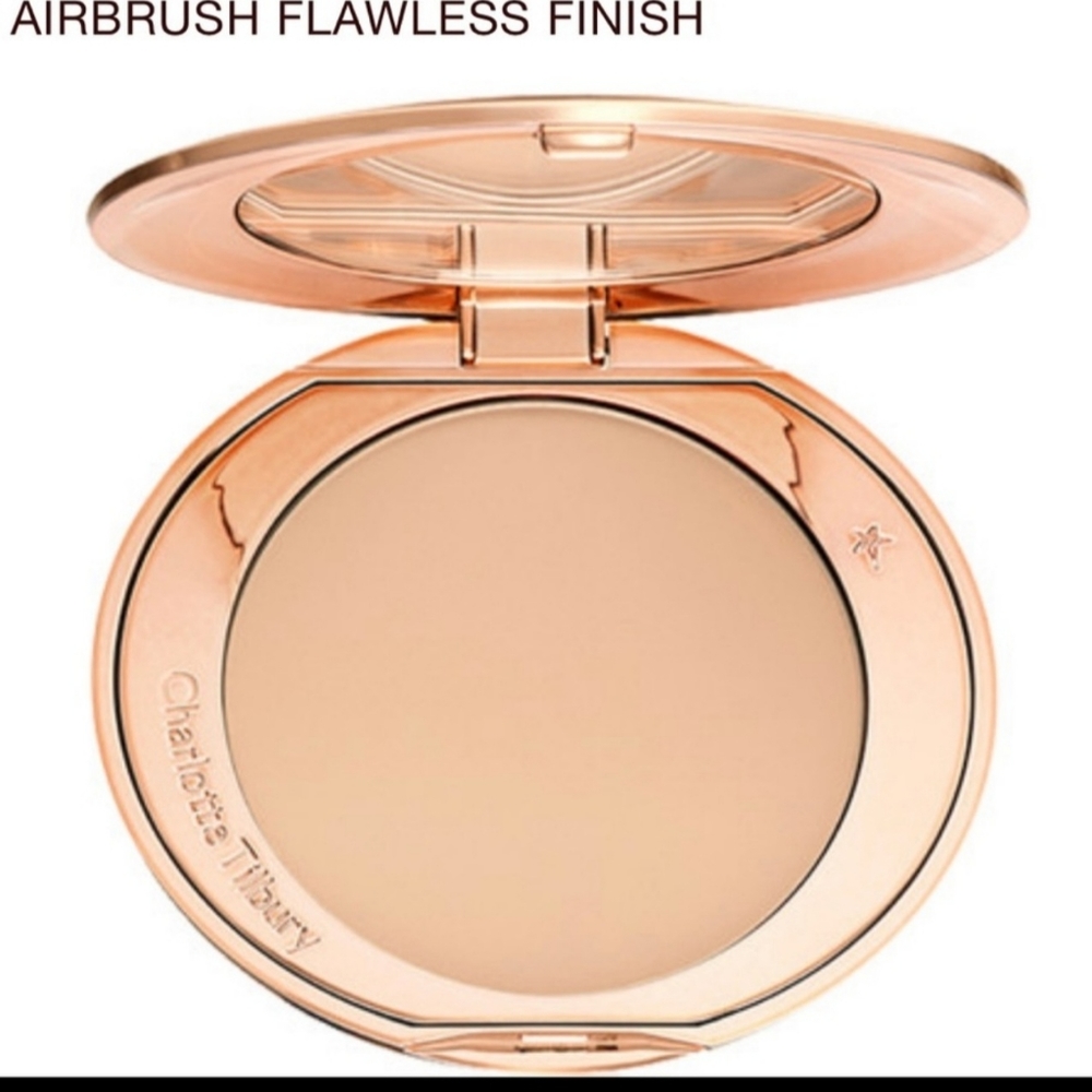 Charlotte tilbury airbrush flawless powder